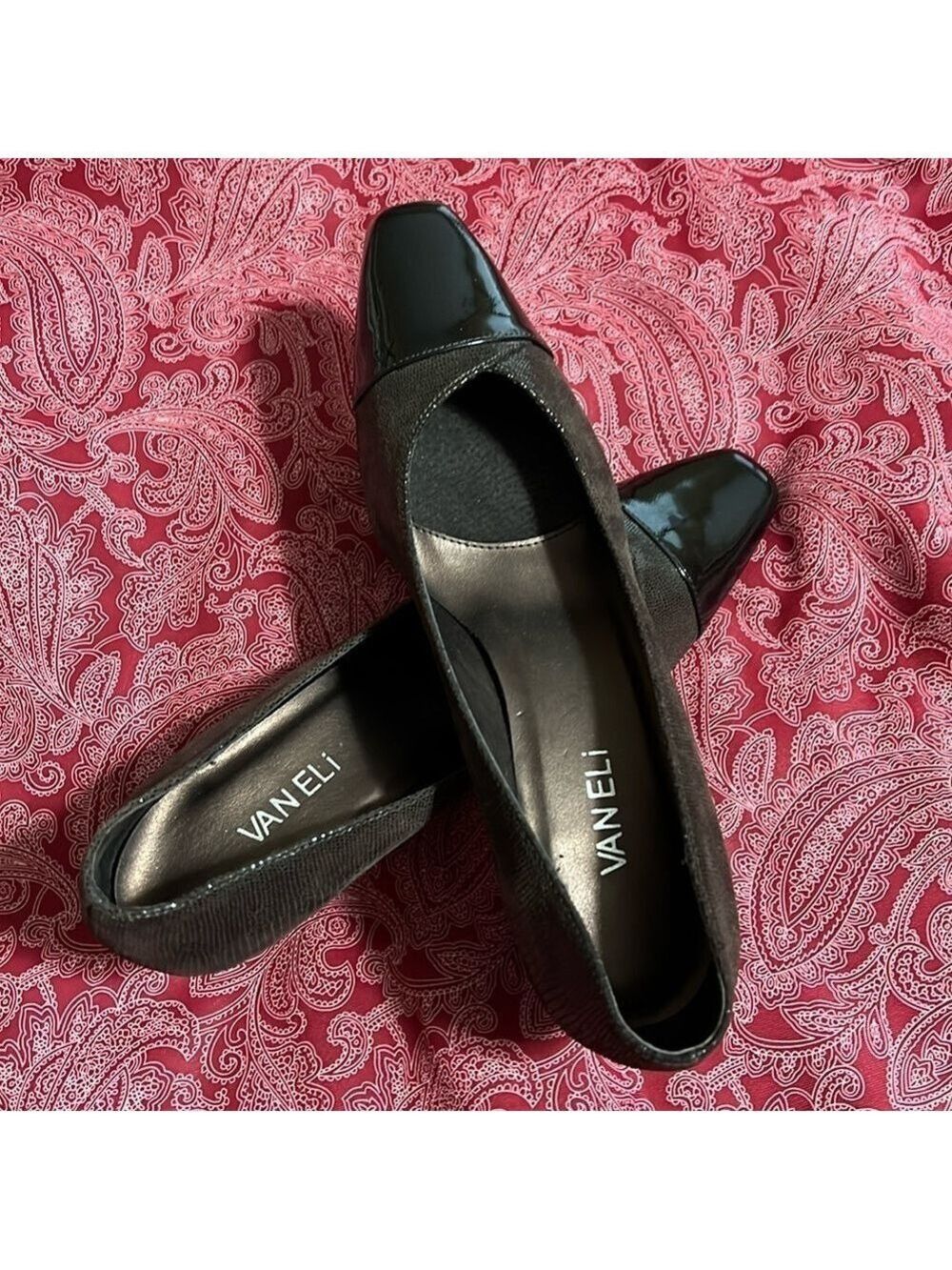 VANELI  brown heels with patent toe. Embossed leather. Unworn. Size 8